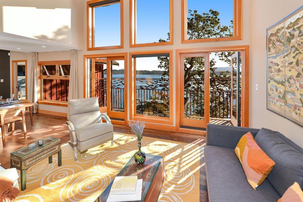 Salishan Tree House Suite Cowichan Bay Bagian luar foto