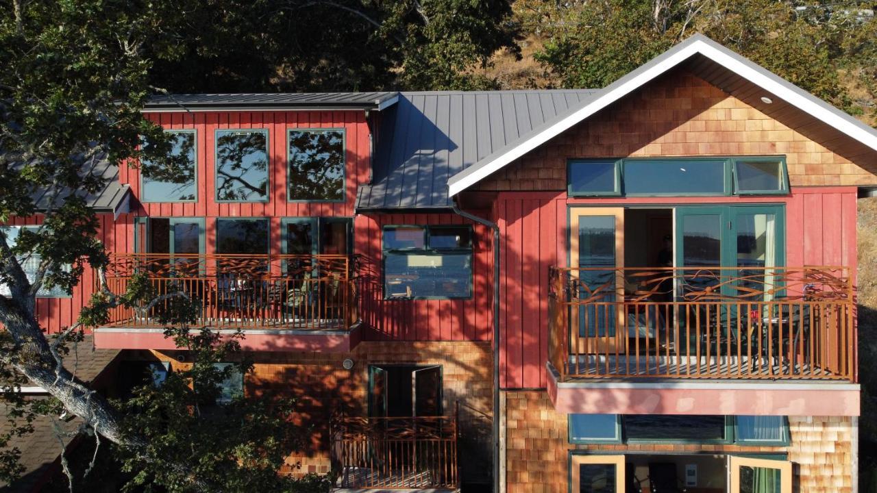 Salishan Tree House Suite Cowichan Bay Bagian luar foto