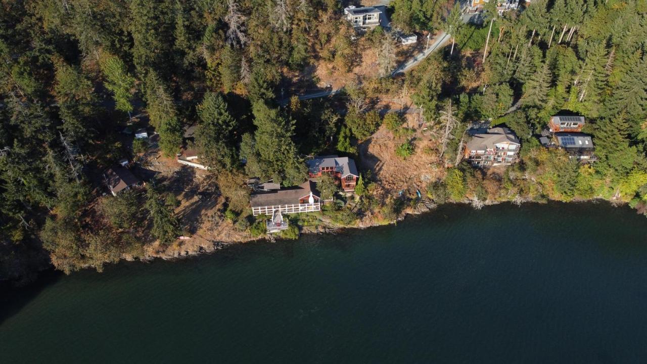 Salishan Tree House Suite Cowichan Bay Bagian luar foto